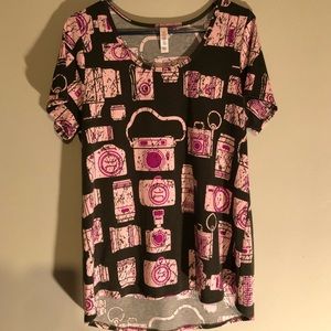 Lularoe Classic T cameras